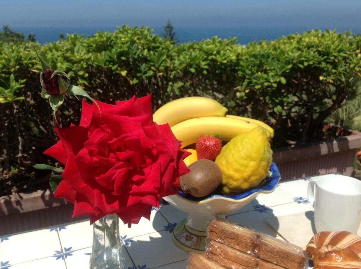 مبيت وإفطار Forio di Ischia La Terrazzina Sul Tramonto المظهر الخارجي الصورة