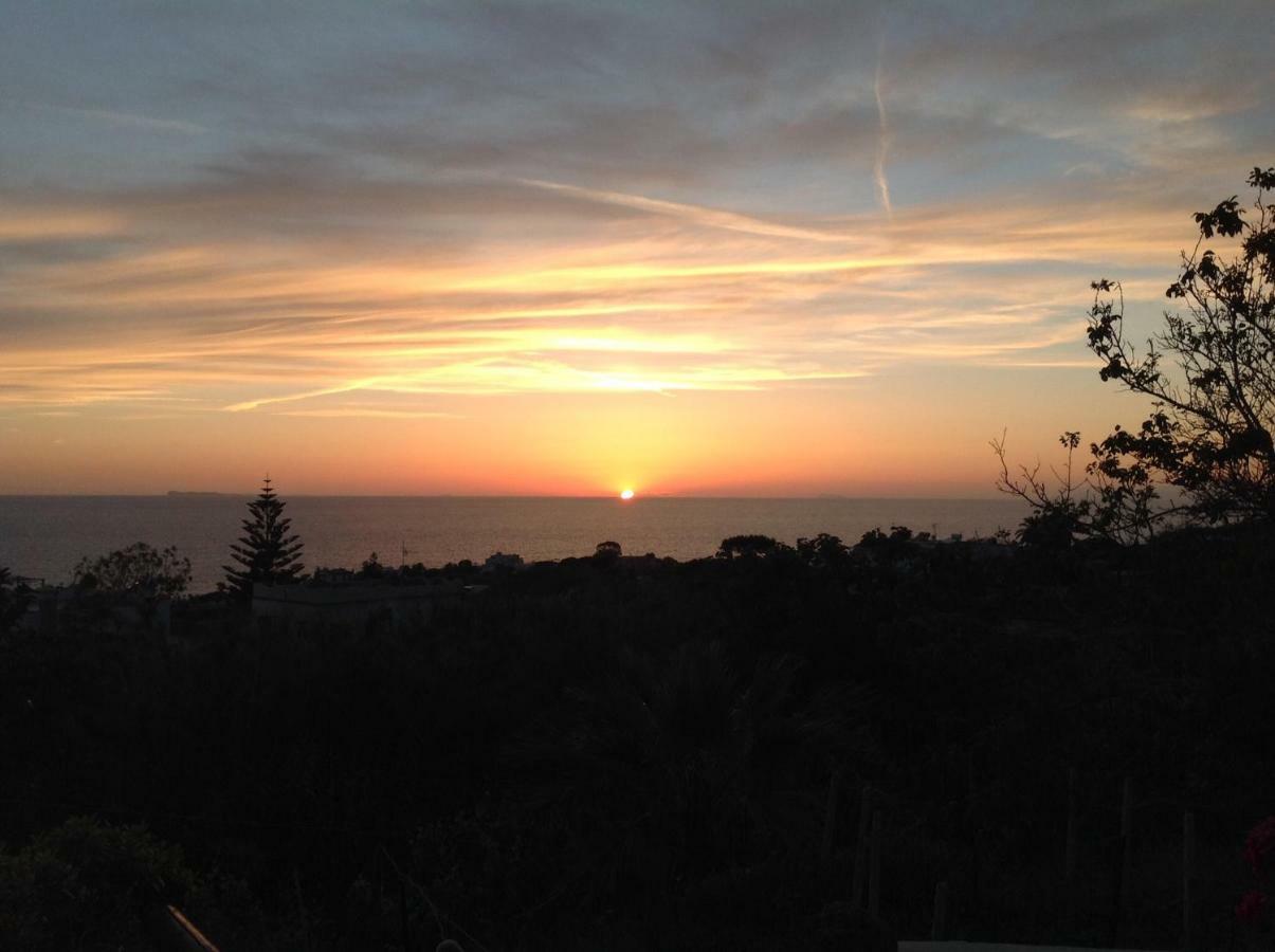 مبيت وإفطار Forio di Ischia La Terrazzina Sul Tramonto المظهر الخارجي الصورة