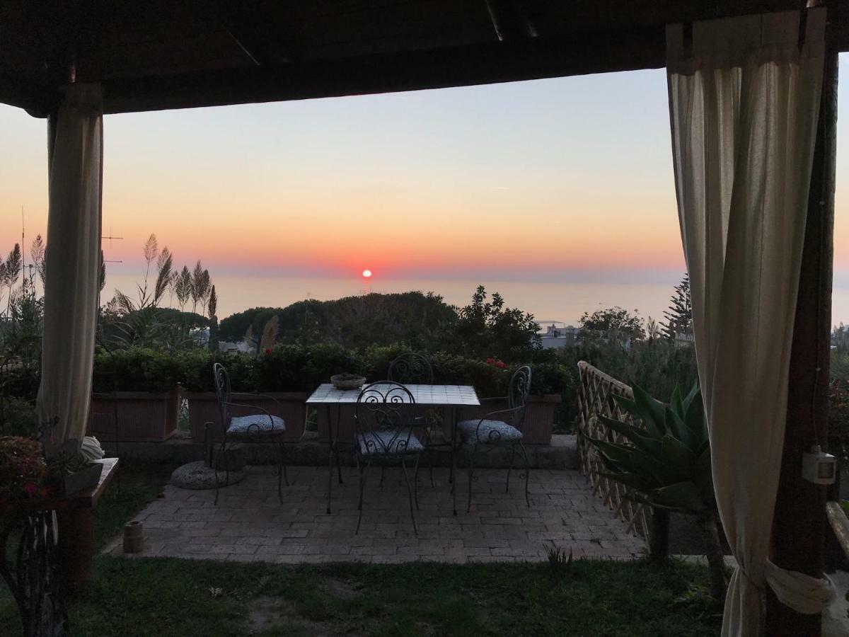 مبيت وإفطار Forio di Ischia La Terrazzina Sul Tramonto المظهر الخارجي الصورة